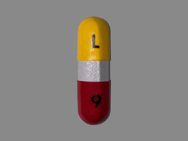 Pill L 9 Red & Yellow Capsule/Oblong is Acetaminophen, Chlorpheniramine Maleate and Phenylephrine Hydrochloride