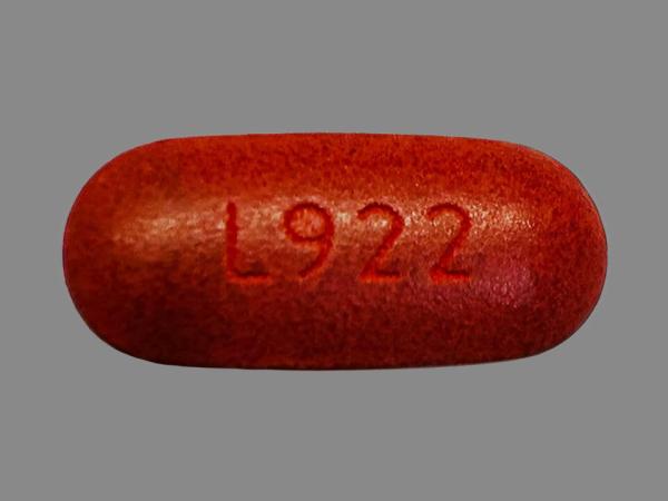 Pill L922 Red Capsule/Oblong is Acetaminophen, Dextromethorphan Hydrobromide, Guaifenesin and Phenylephrine Hydrochloride