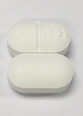 Pill n 353 White Capsule/Oblong is Acetaminophen and Hydrocodone Bitartrate