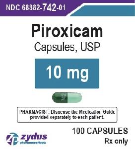 Pill 742 Green Capsule/Oblong is Piroxicam