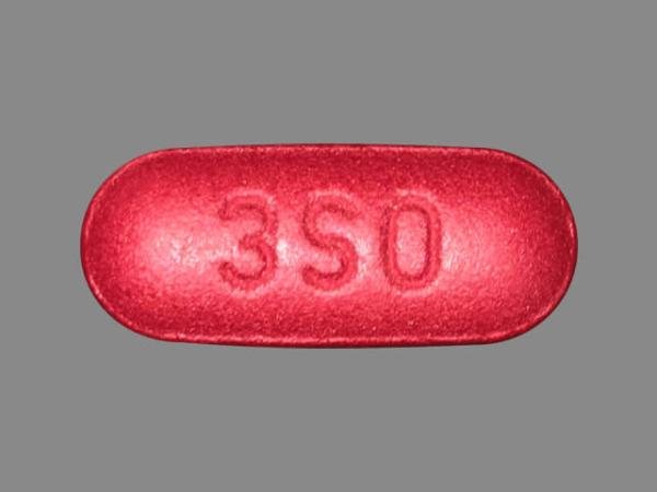 Pill 3S0 Red Capsule/Oblong is Acetaminophen