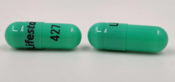 Pill Lifestar 427 Green Capsule/Oblong is Doxepin Hydrochloride