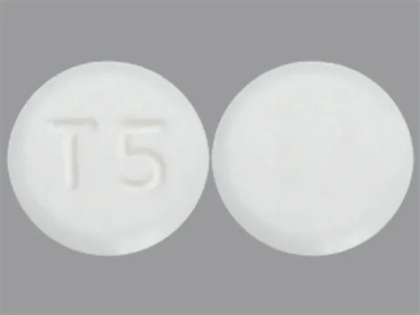 Pill T5 White Round is Roflumilast