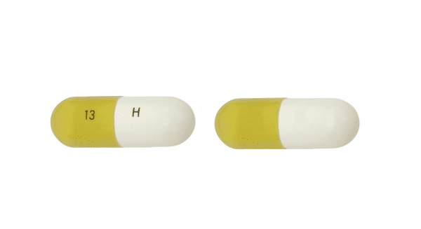 Pill 13 H Green & White Capsule/Oblong is Temozolomide