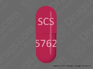 Pill SCS 5762 Red Capsule/Oblong is Piroxicam