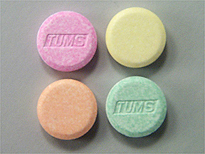 Pill TUMS  Round is Tums Regular Strength 500 (Assorted Fruit)