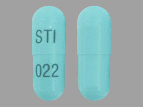 Pill STI 022 Blue Capsule/Oblong is Cyclophosphamide