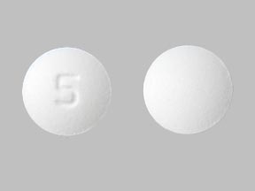 Pilleri 5 on 5 mg donepetsiilihydrokloridia