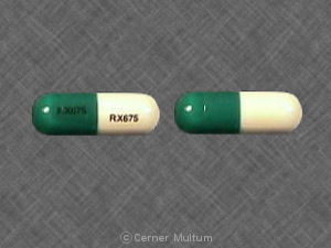 Pill RX675 RX675 Green & White Capsule/Oblong is Cephalexin