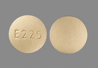 Pill E225 Beige Round is Montelukast Sodium