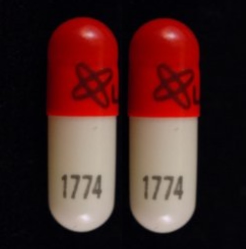 Pill Logo LANNETT 1774 Orange & White Capsule-shape is Oxycodone Hydrochloride