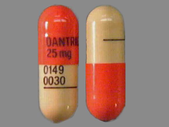 Pill DANTRIUM 25 mg 0149 0030 Orange Capsule/Oblong is Dantrium