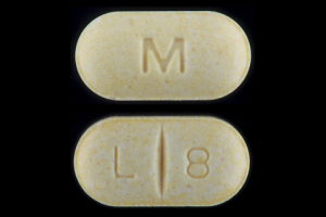 Pill M L 8 Yellow Capsule-shape is Levothyroxine Sodium