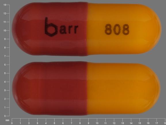 Pill barr 808 Brown & Yellow Capsule/Oblong is Tretinoin