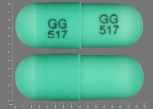 Pill GG 517 Green Capsule/Oblong is Indomethacin