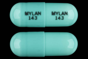 Pill MYLAN 143 MYLAN 143 Green Capsule-shape is Indomethacin