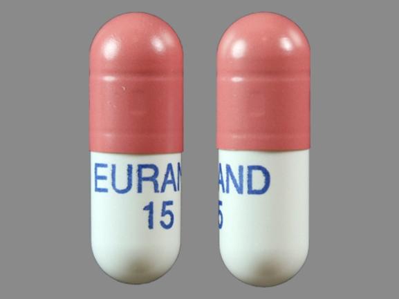Pill EURAND 15 Red & White Capsule-shape is Zenpep