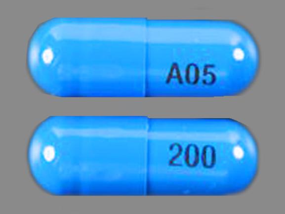 Pill A05 200 Blue Capsule-shape is Acyclovir