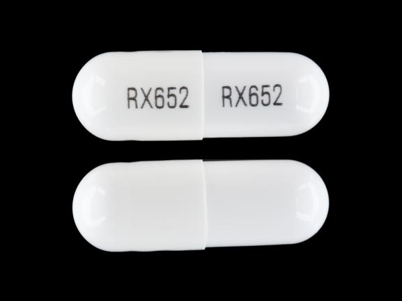 Pill RX652 RX652 White Capsule/Oblong is Acyclovir
