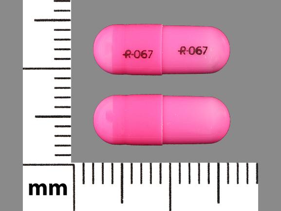 Pill R-067 R-067 Pink Capsule/Oblong is Oxazepam